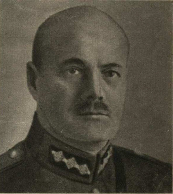 Фотография Роберта Клявиньша в Atpūta Nr.817 от 28  июня 1940 года