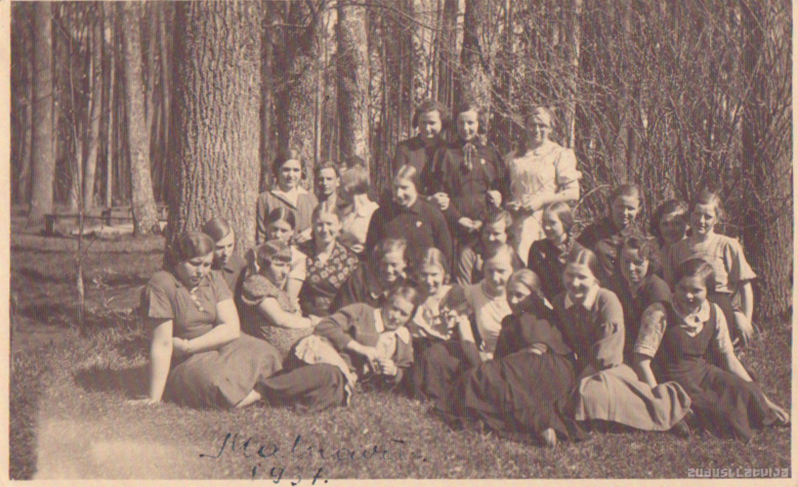  Члены организации "Ястребы Даугавы", 1937