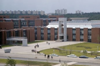 Здание Московского института электронной техники