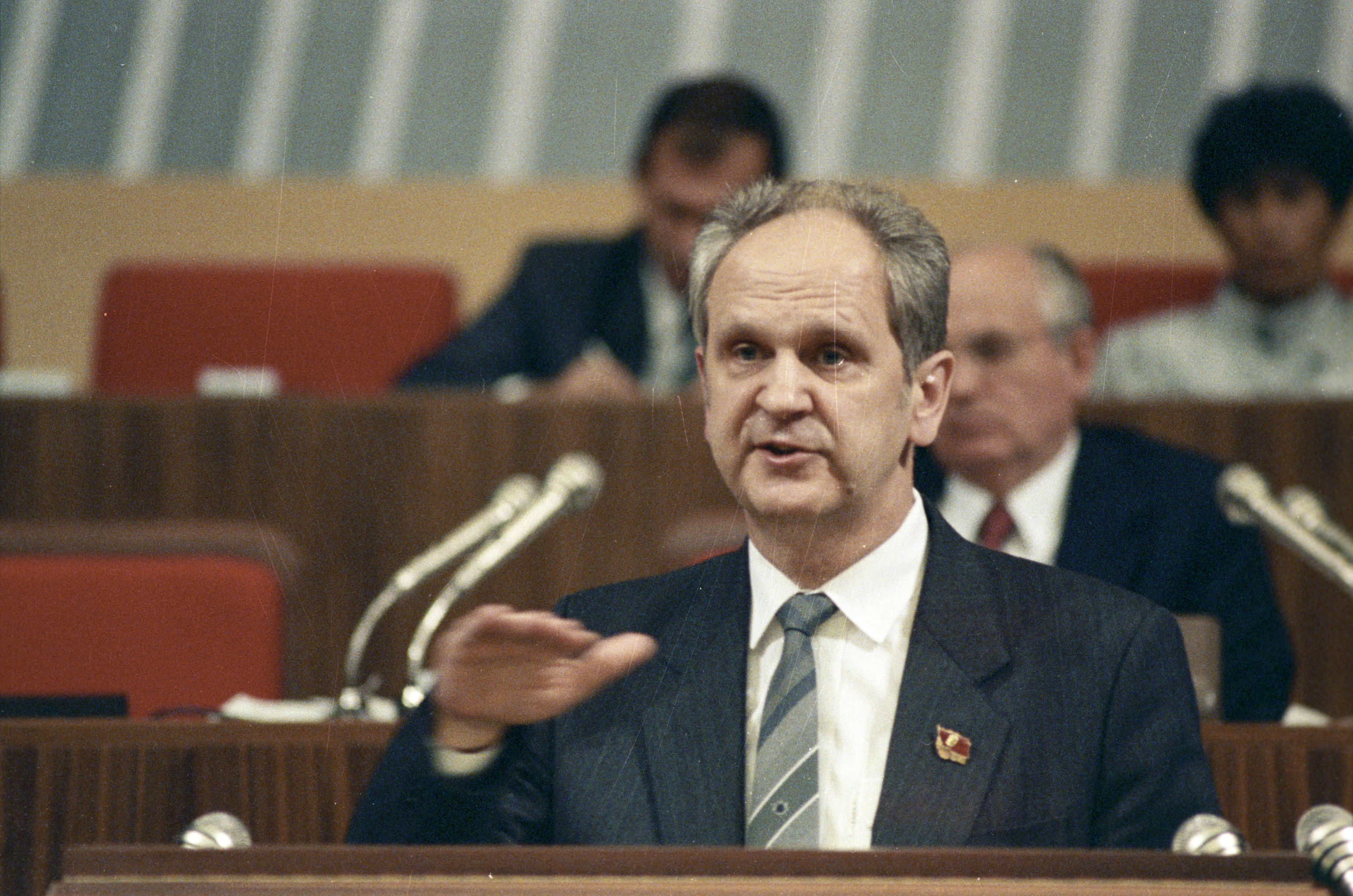 Бывший министр внутренних дел СССР, член ГКЧП Борис Пуго
