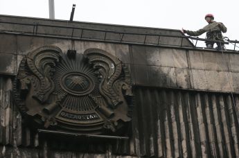 Восстановление здания Акимата Алма-Аты после беспорядков