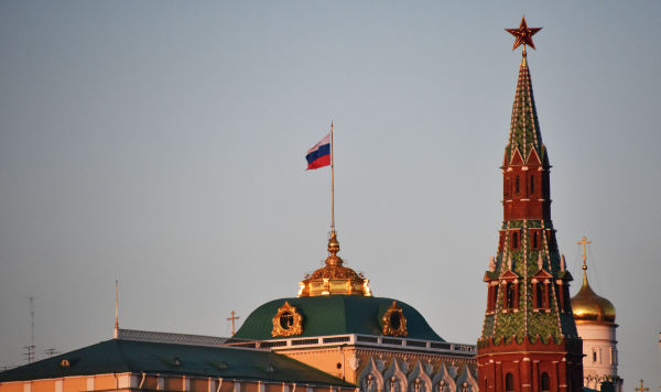 Большой Кремлевский дворец и Водовзводная башня Московского Кремля
