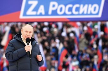 Президент РФ Владимир Путин на митинг-концерте, посвященном воссоединению Крыма с Россией