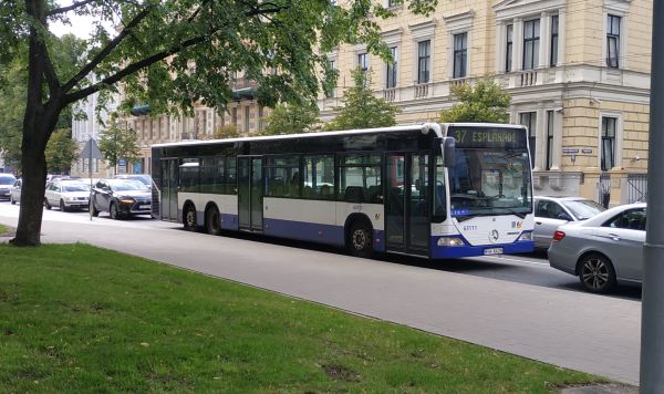 Автобус в Риге