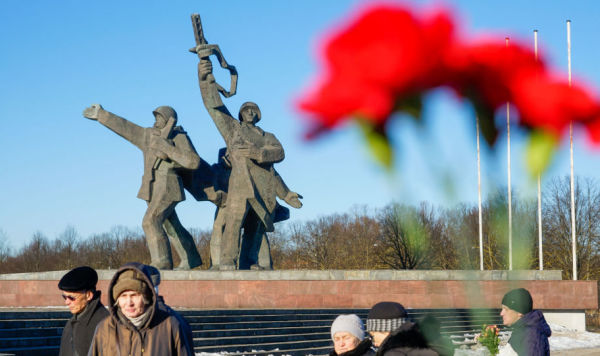 Памятник Освободителям Риги в Пардаугаве Памятник Освободителям Риги в Пардаугаве