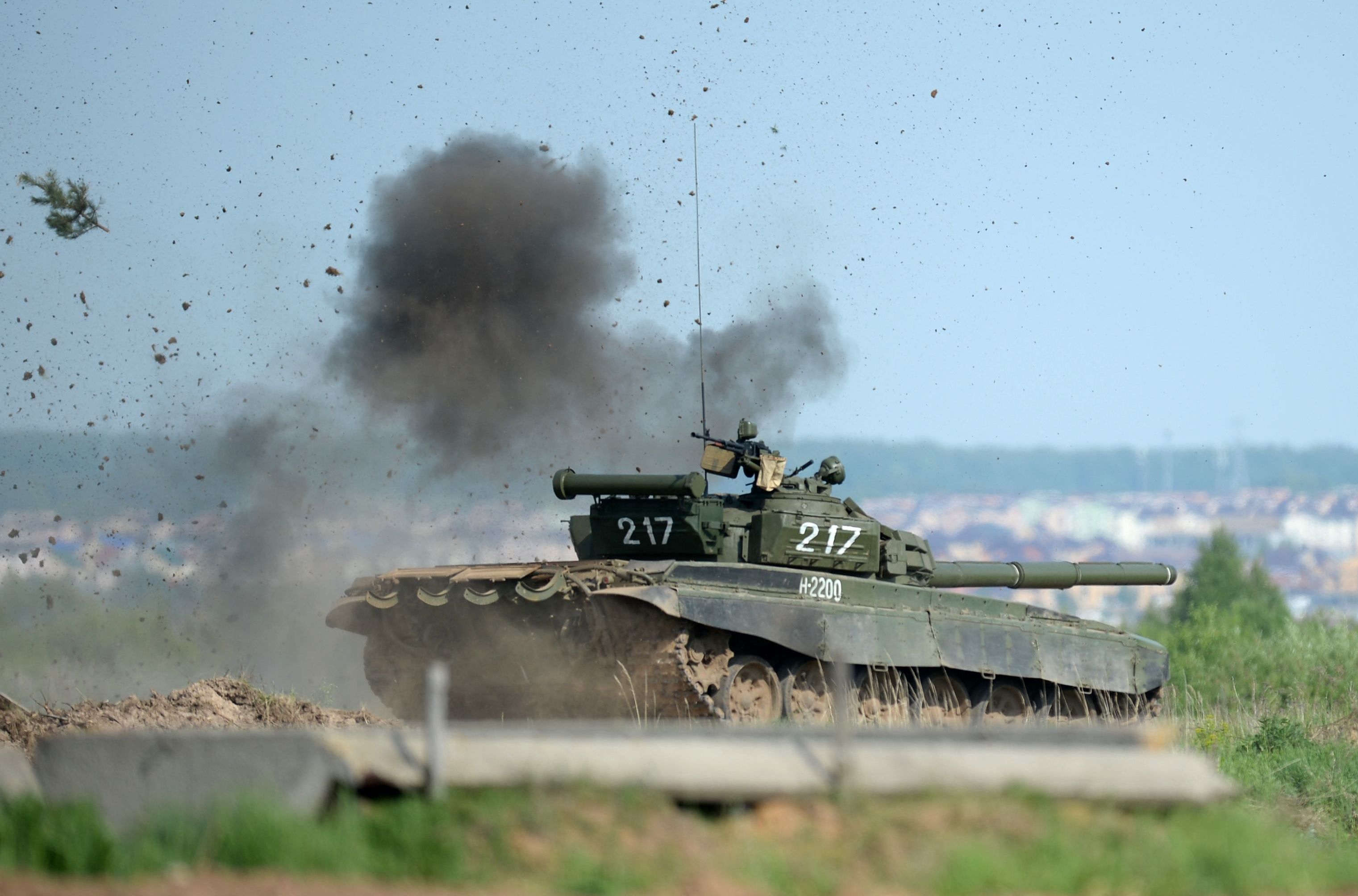 Танк "Т-55а вар Тандер" на полигоне