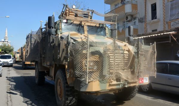 Бронеавтомобиль Kirpi вооруженных сил Турции в районе Акчакале на турецко-сирийской границе