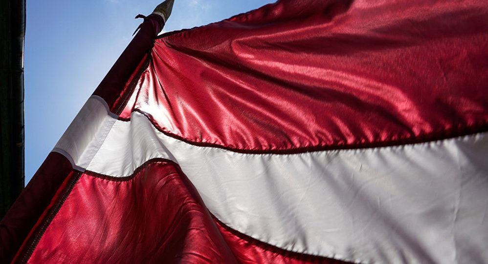 Флаг Латвии