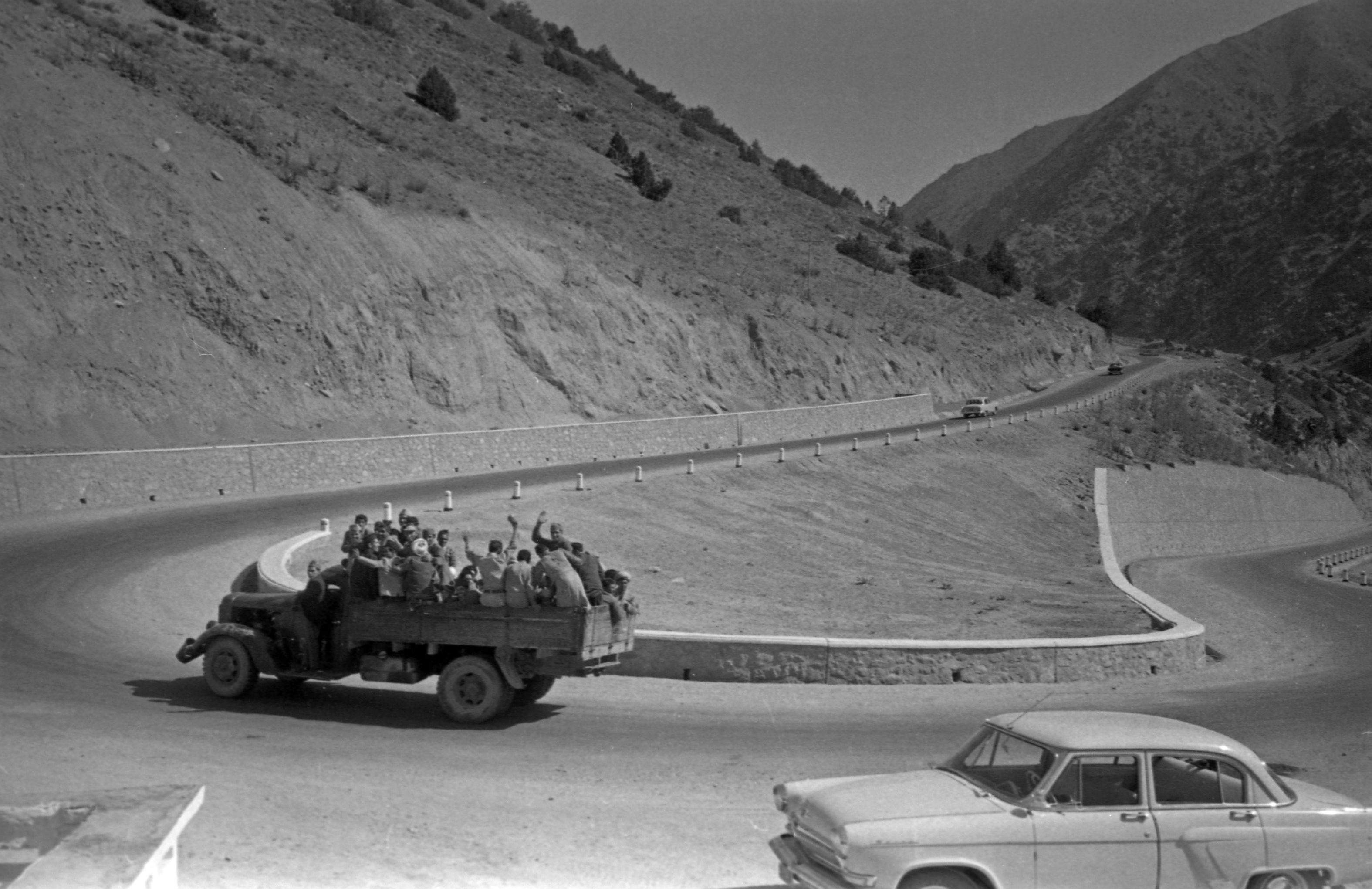 Королевство Афганистан. Перевал Саланг в горах Гиндукуша, связавшее города Кандагар и Кабул с городом Кушка (СССР)