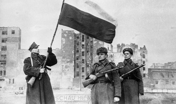 Освобождение Польши от немецко-фашистских захватчиков