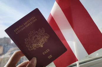 Паспорт гражданина Латвии