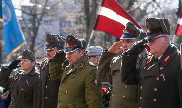 Марш бывших латышских легионеров "Ваффен СС" в Риге