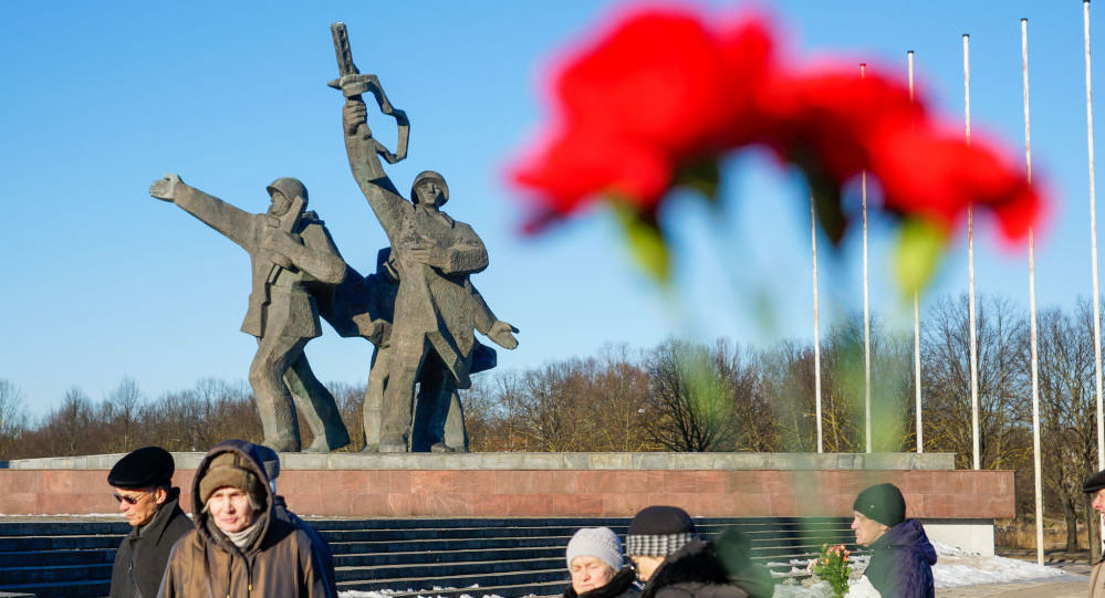 Памятник Освободителям Риги в Пардаугаве