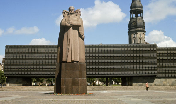 Памятник Латышских красных стрелков