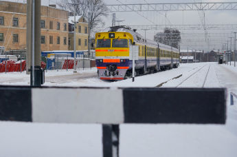 Дизельный поезд АО "Pasažieru vilciens"  на Рижском железнодорожном вокзале