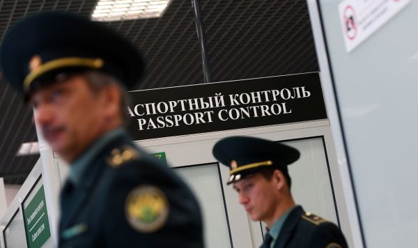 Зона паспортного контроля международного аэропорта
