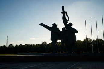 Памятник воинам освободителям Латвии и Риги