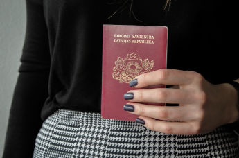 Паспорт гражданина Латвии 