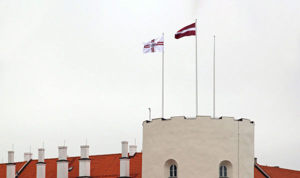 Флаги на Рижском замке