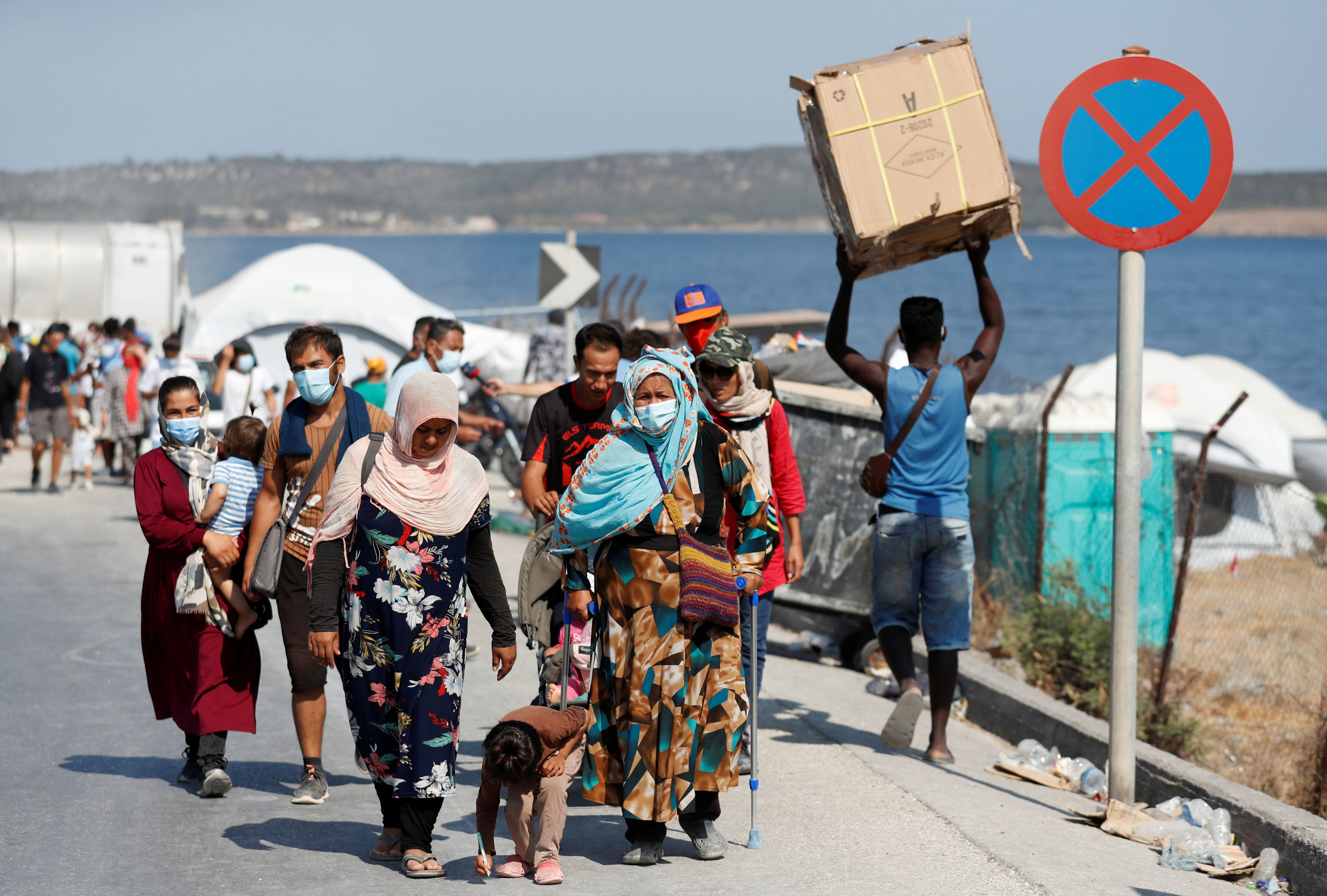 Мигранты на острове Лесбос