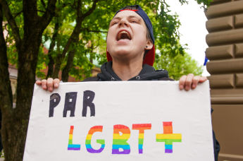  Пикет молодежной организации "Протест" за права представителей ЛГБТ
