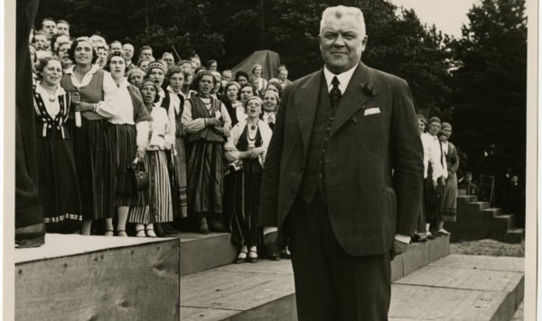Президент Латвии Карлис Улманис на празднике урожая в Кокнесе, 1935 год