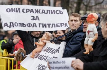 Андрей Пагор на акции антифашистов против шествия легионеров в Риге 16 марта 2019
