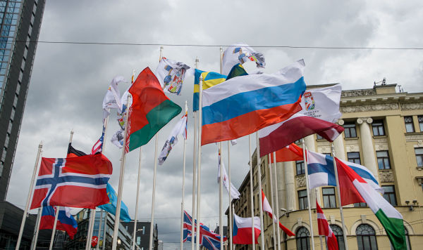 Флаги стран-участниц чемпионата мира по хоккею 2021