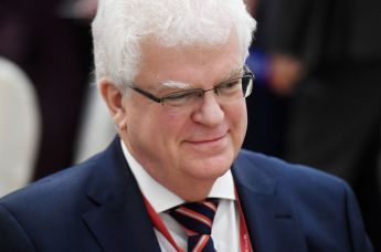 Постоянный представитель РФ при Европейском союзе, чрезвычайный и полномочный посол РФ Владимир Чижов