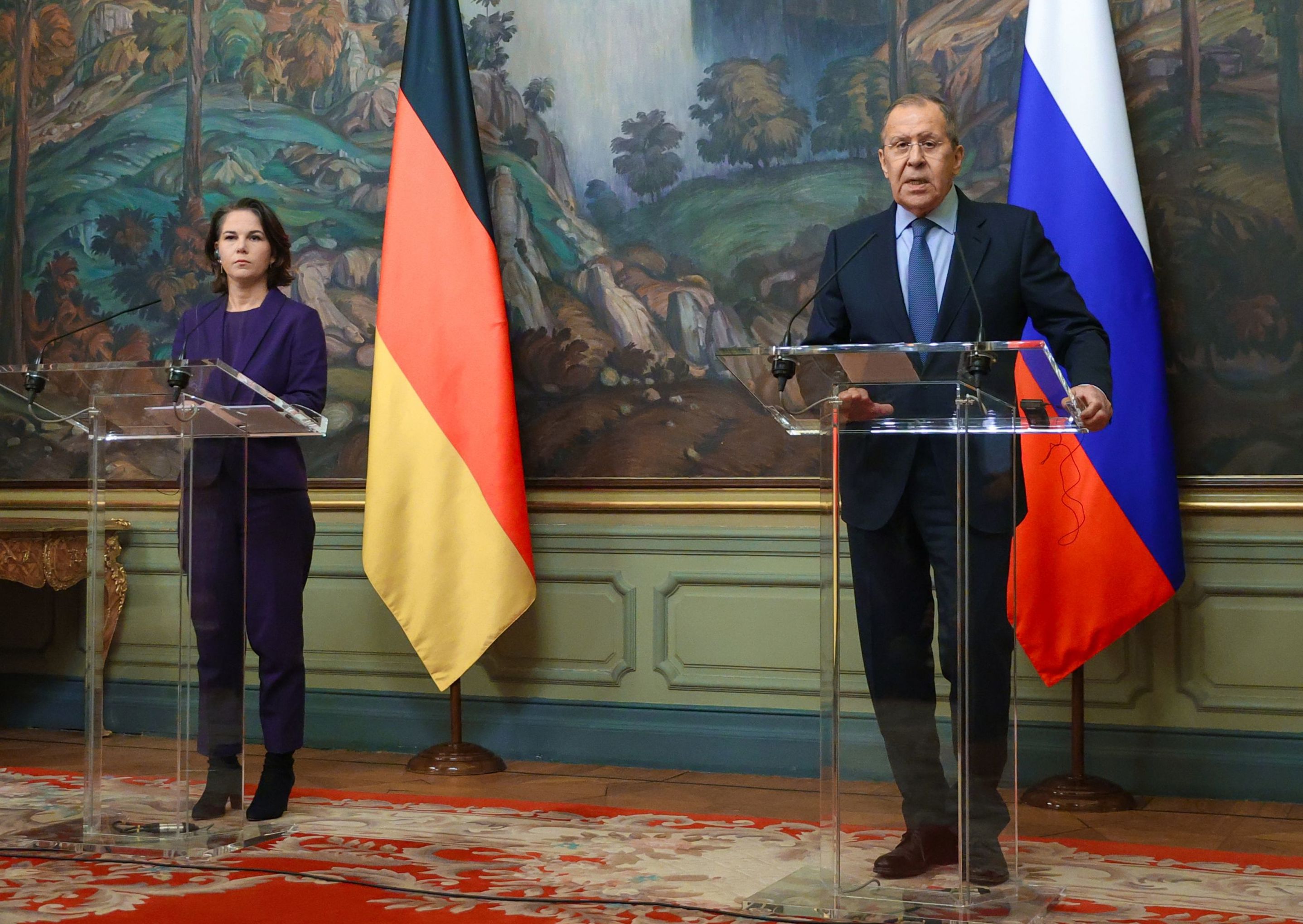 Министр иностранных дел РФ Сергей Лавров и министр иностранных дел Германии Анналена Бербок на встрече в Москве, 18 января 2022