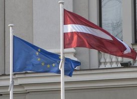 Флаги Латвия - ЕС.