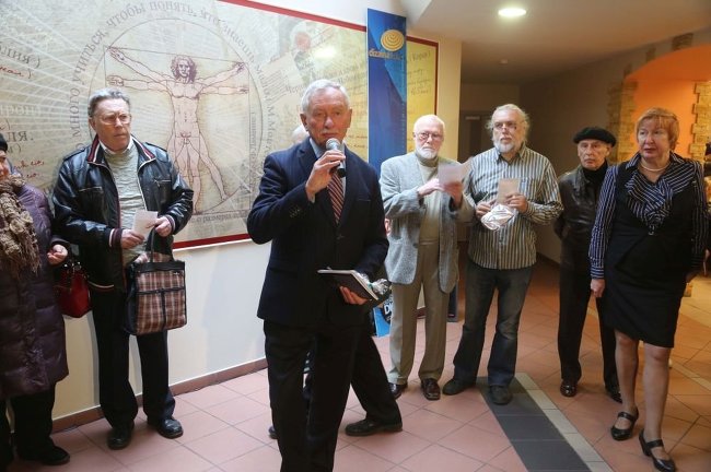 Открытие выставки, посвященной 200-летии русской прессы Латвии. 