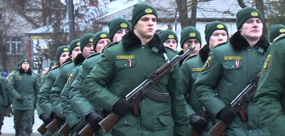 Латвийские пограничники.
