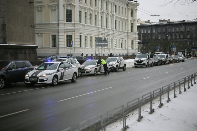 Акция протеста против бездеятельности Бюро по предотвращению и борьбе с коррупцией (БПБК) организованная Станиславом Букайном. Акция протеста против бездеятельности Бюро по предотвращению и борьбе с коррупцией (БПБК) организованная Станиславом Букайном.
