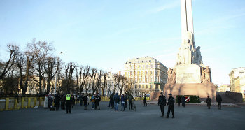Пикет в память жертв латвийских гетто и концентрационных лагерей.