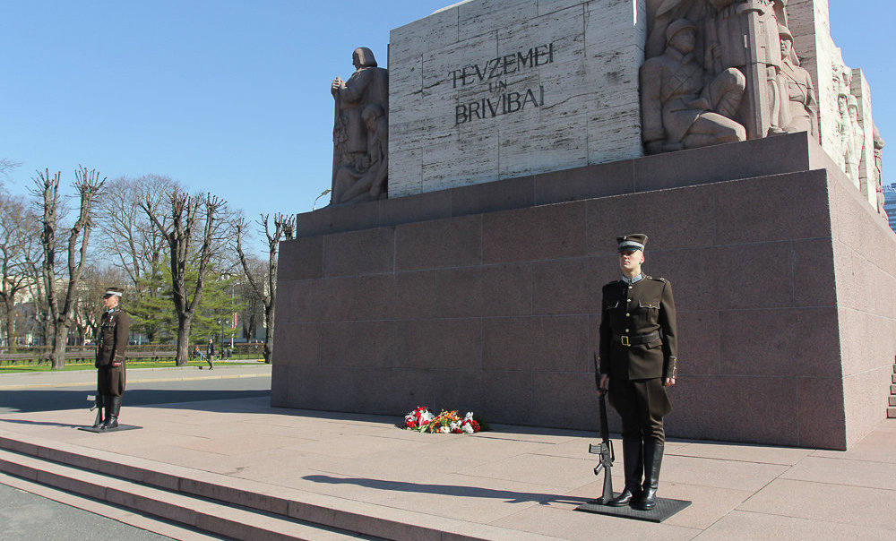 25-ая годовщина возрождения Роты почетного караула Штабного батальона Национальных вооруженных сил Латвии.