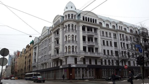 "Угловой дом" - бывшее здание КГБ Латвийской ССР.