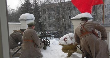 В Таллине прошли военно-исторические реконструкции сражений, посвященных 100-летнему юбилею независимости Эстонии.