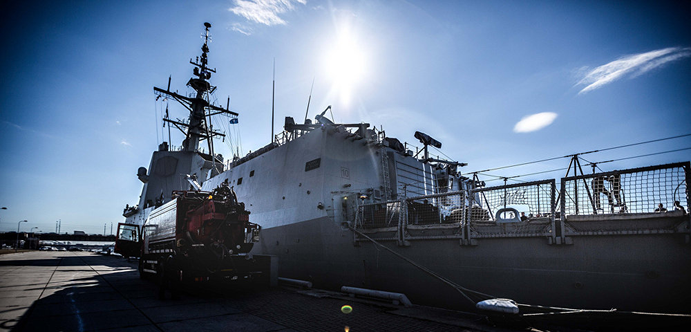  Испанский корабль Альваро де Базан из Постоянной морской группы НАТО 1 в Рижском порту.
