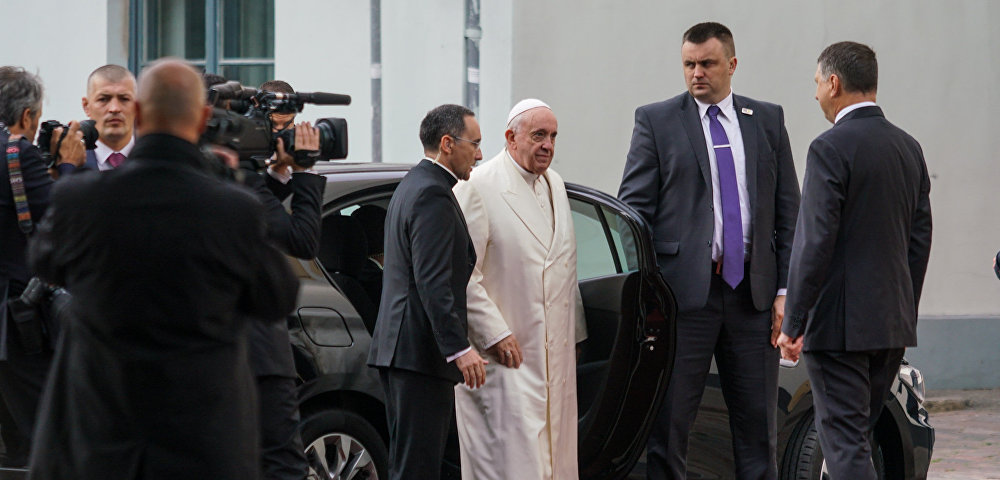 Прибытие Папы римского Франциска в Ригу, Латвия, 24 сентября 2018