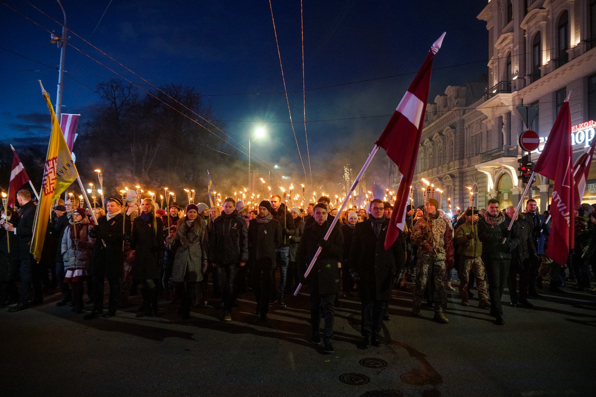Факельное шествие 18 ноября в Риге