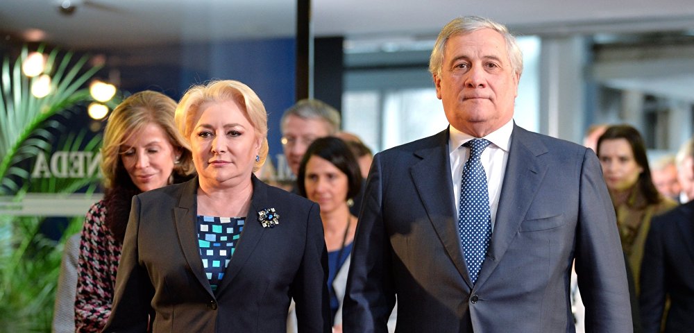 Председатель Европейского парламента Антонио Таяни и премьер-министр Румынии Виорика Дэнчилэ