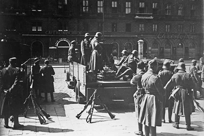 Солдаты правительственных войск в Вене, 12 февраля 1934