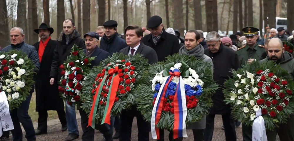 В Саласпилсе возложили цветы в память о погибших в концлагерях