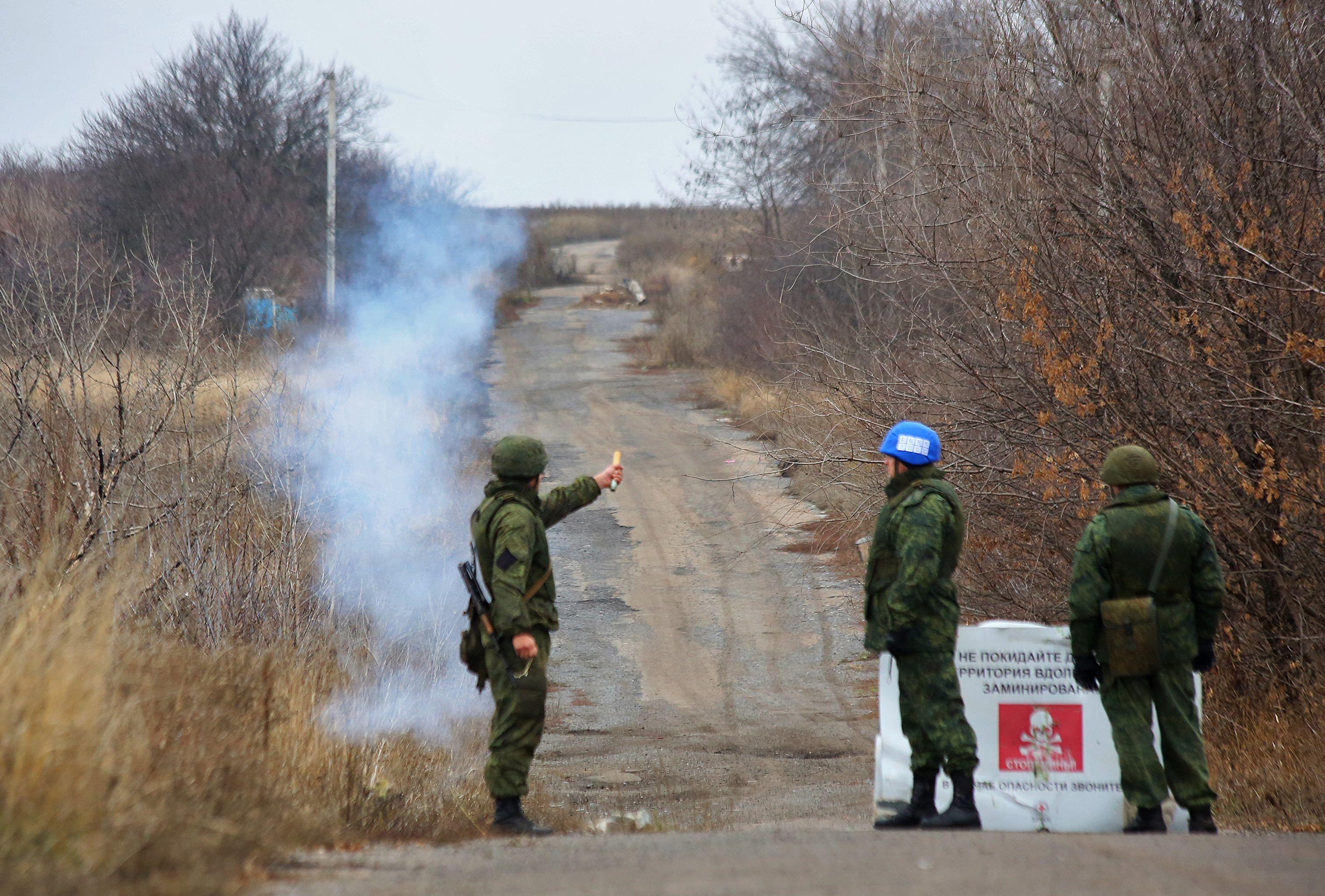 Новое обострение ситуации вокруг украины. Силы народной милиции ДНР. Конфликт на Украине. Отвод войск.